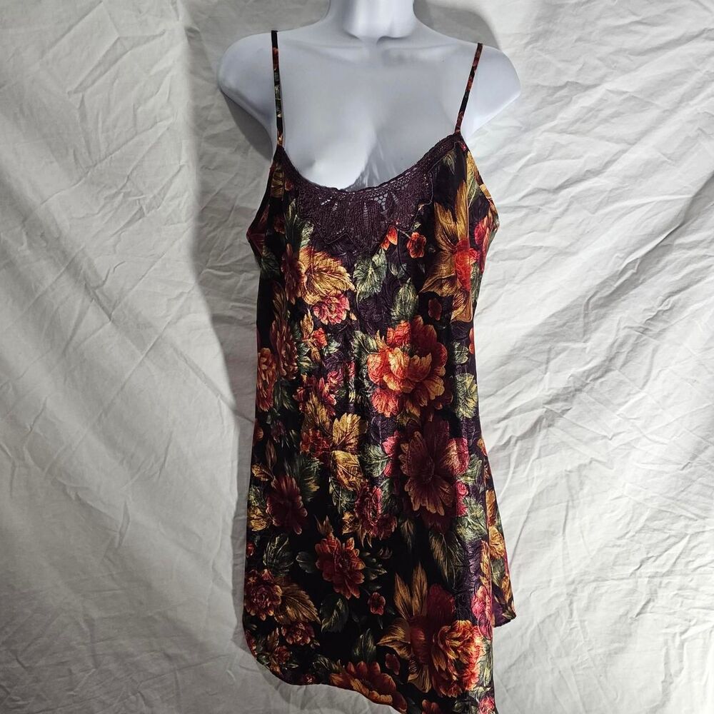 Vintage 90s whimsigoth cottage core floral slip dress - Picture 2 of 4